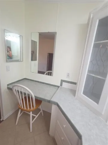 Master Emsuite Bathroo