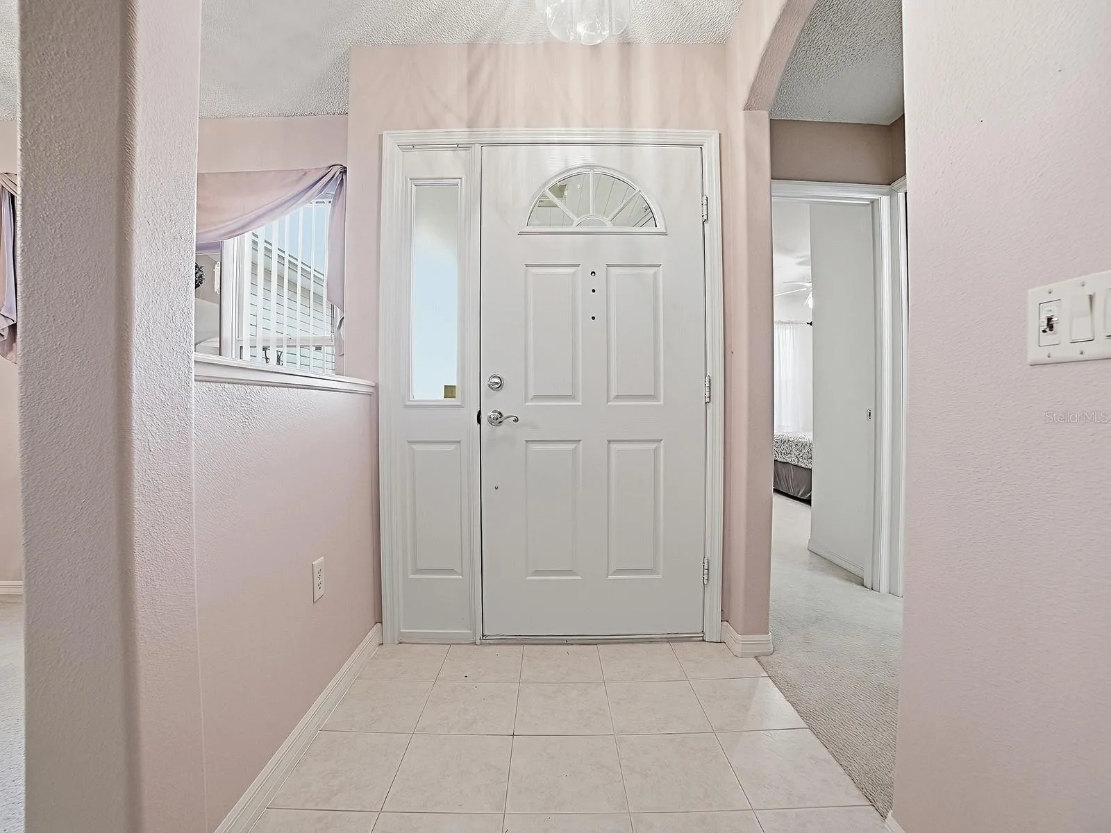 LIGHTED ENTRYWAY