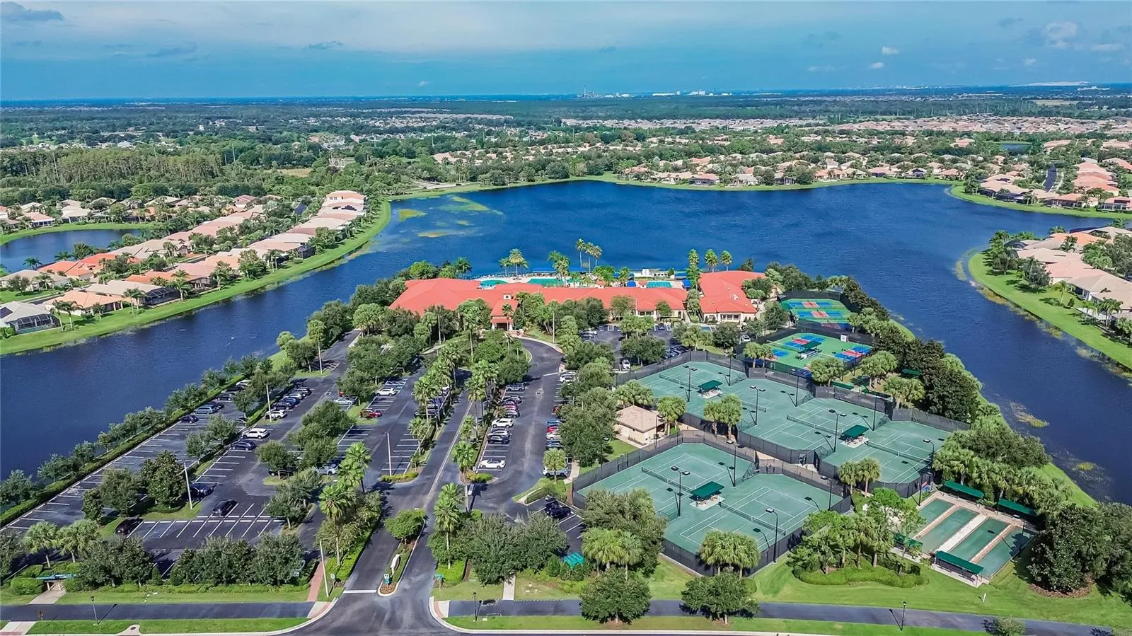 Community Amenity Center &amp; Lake Overview