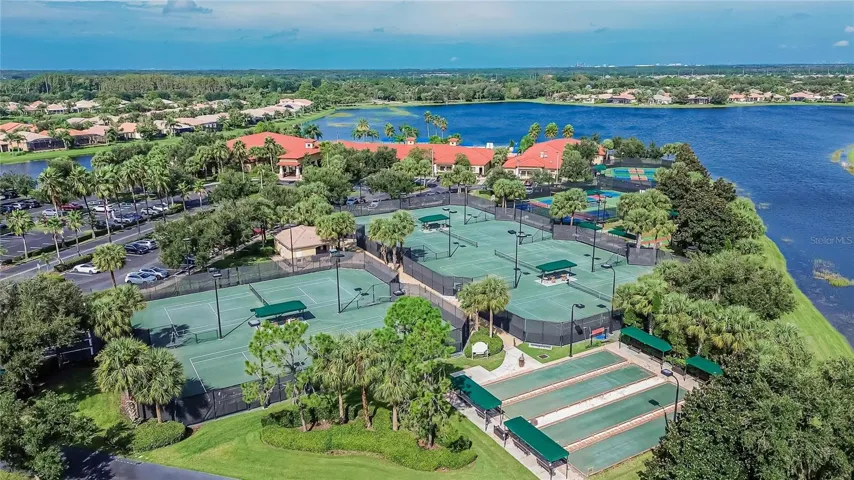 Community Tennis, Shuffleboard &amp; Pickleball Courts