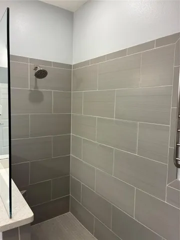 Master shower