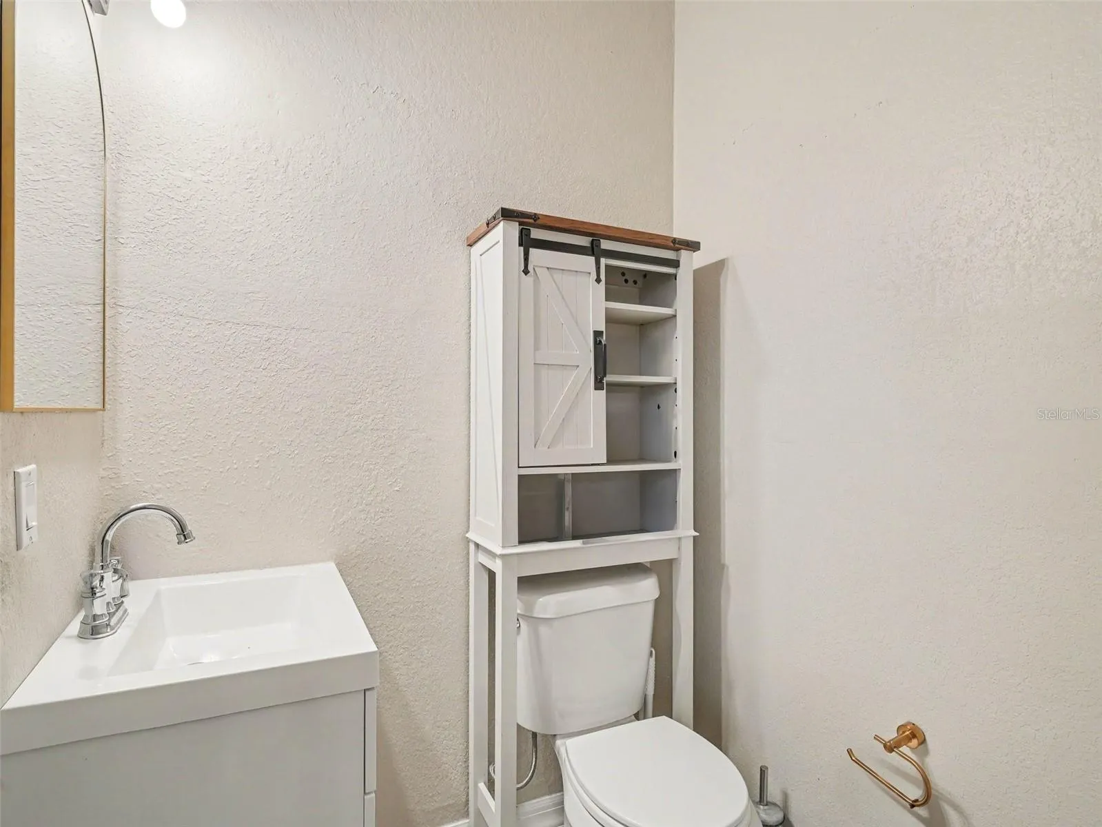 Half Bath off Family Room