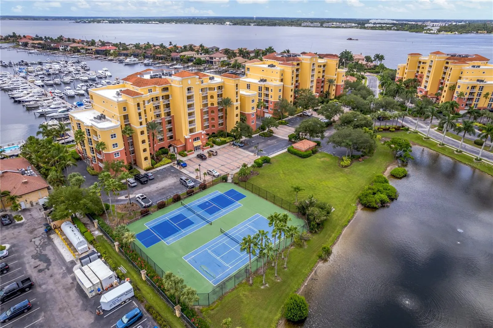 Great access to the tennis and pickleball courts or a quick stroll next door to the Dockside Grill to meet friends for dinner or cocktails.