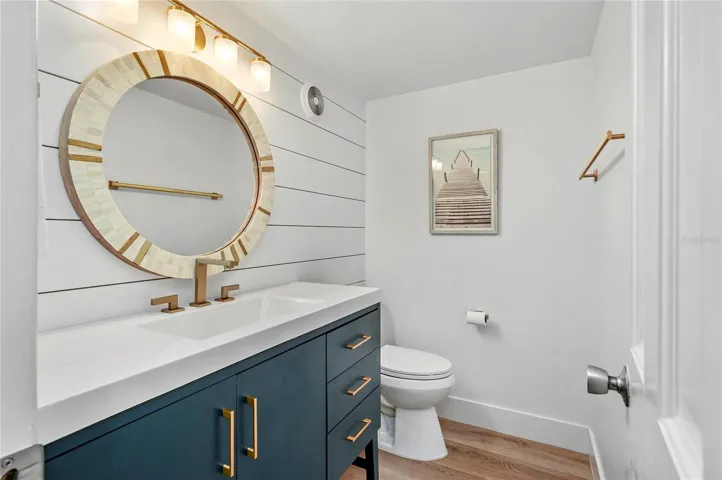 1/2 Bath downstairs