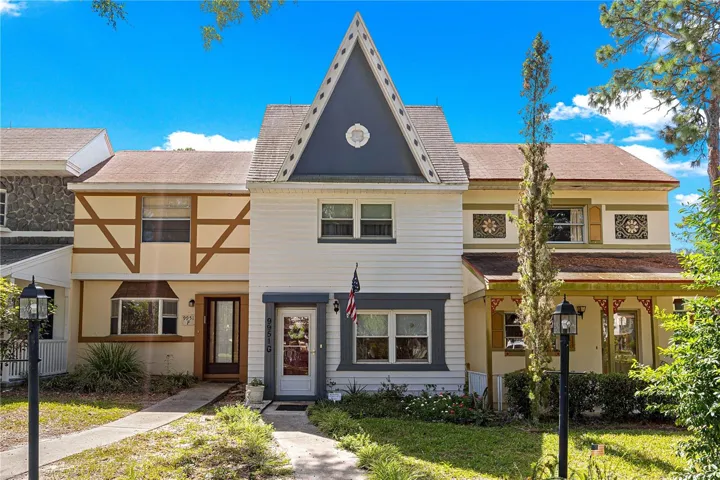 Front of townhome