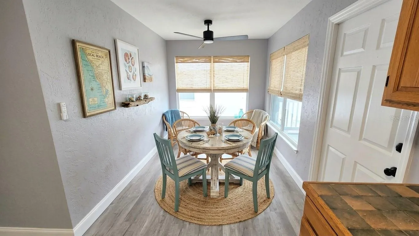 Virtually  Staged Dining RM