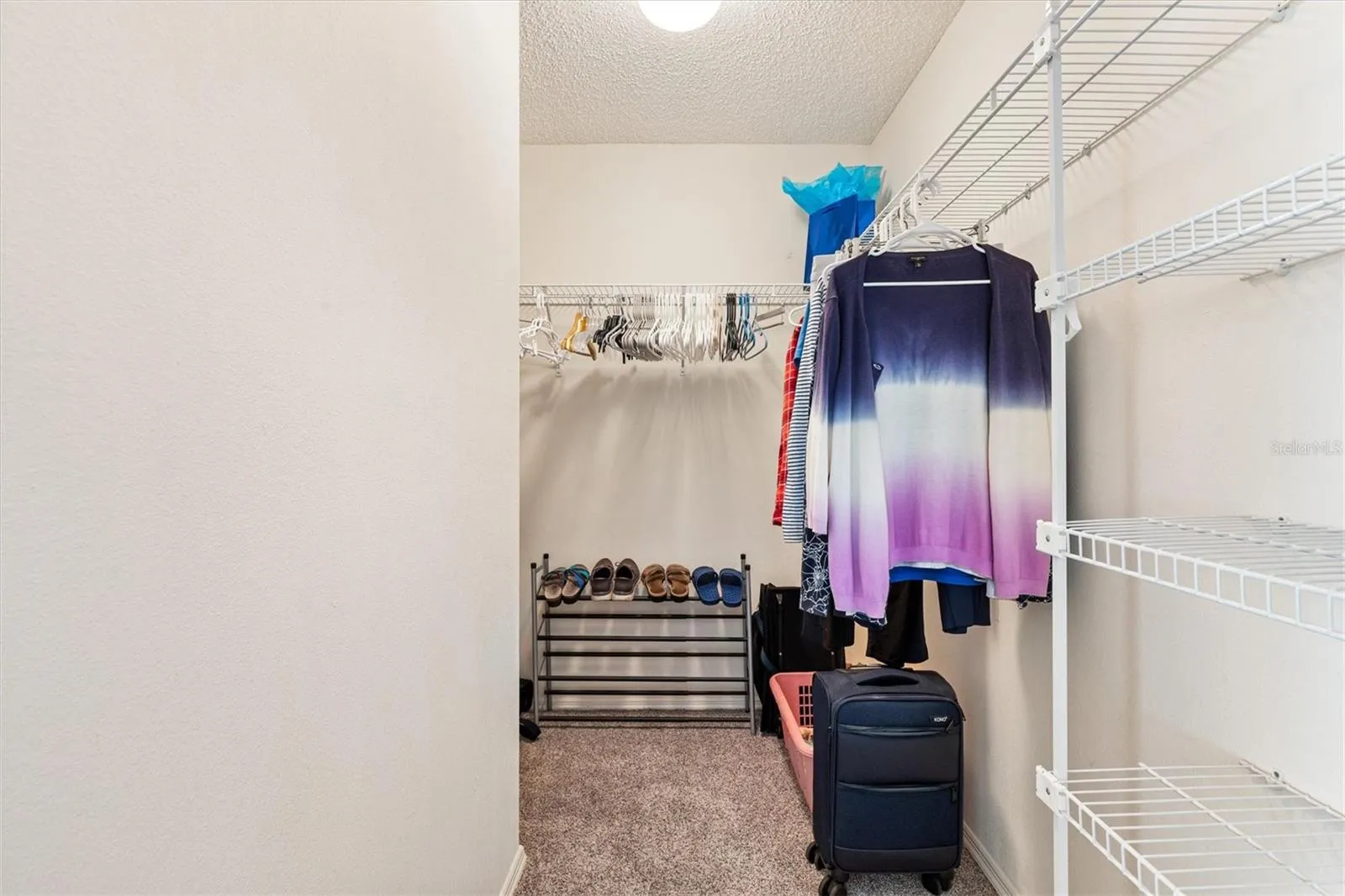 MASTER CLOSET/WALK IN