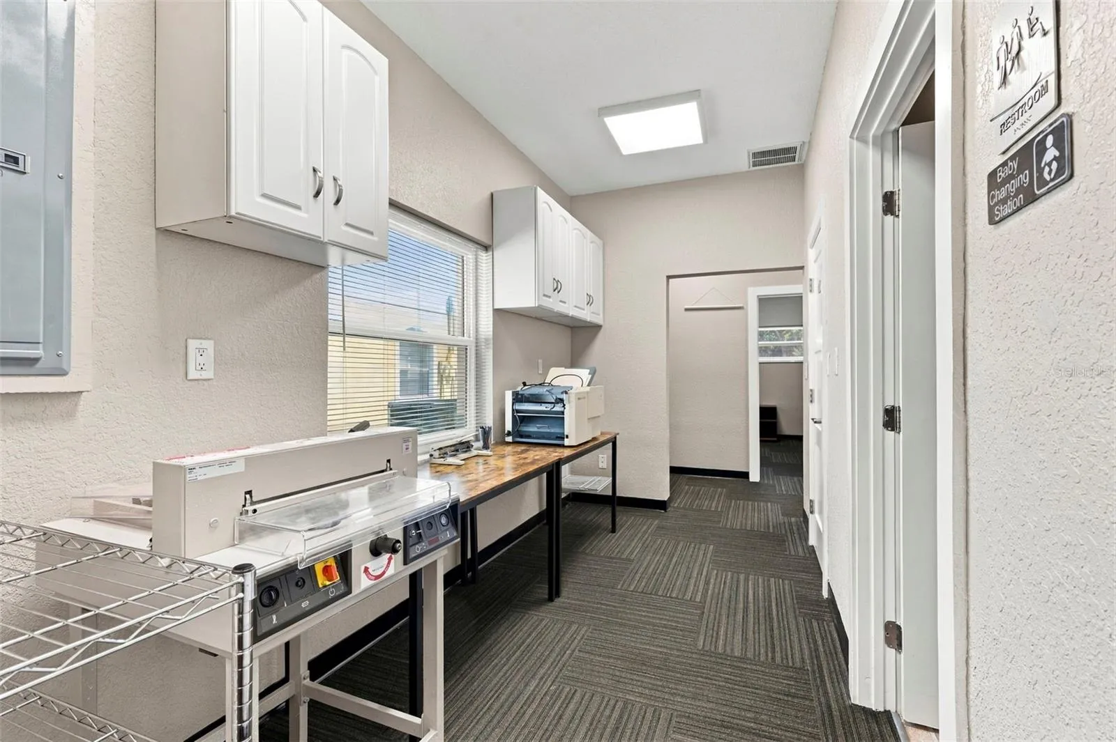 Hallway/Common Area