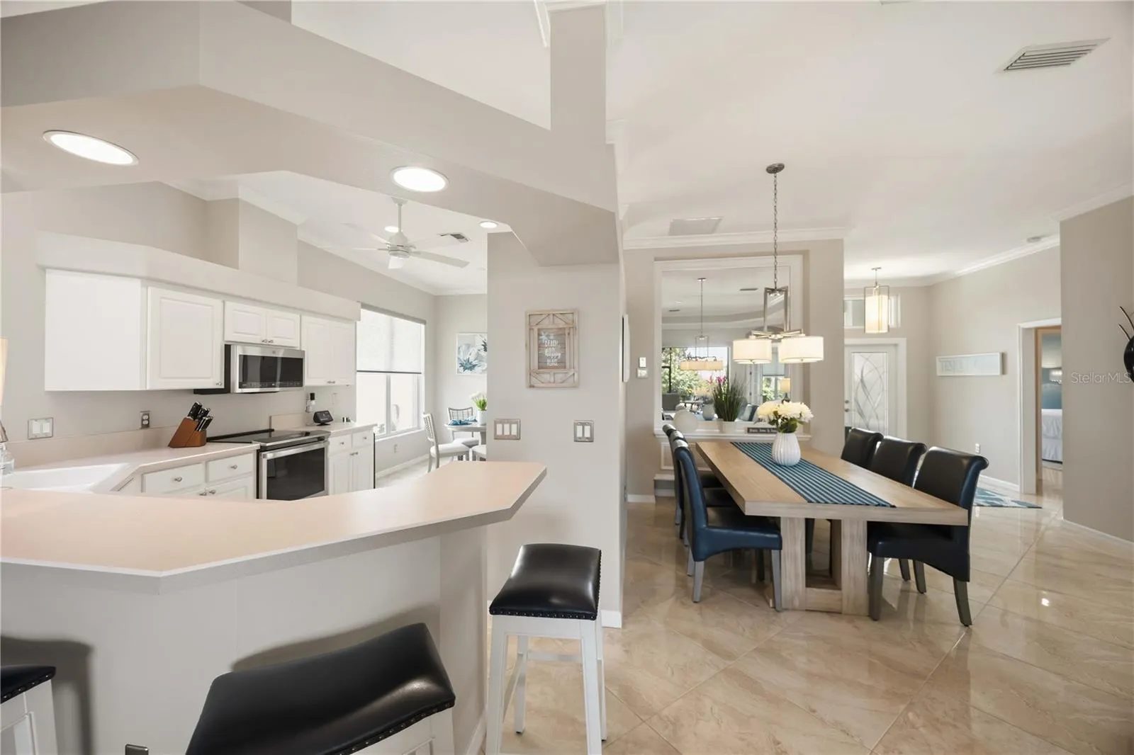 Kitchen dining counter for casual dining
