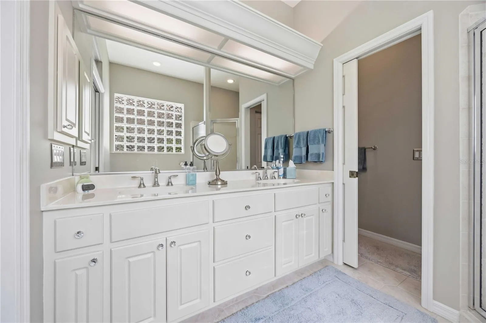 Primary Ensuite Bath