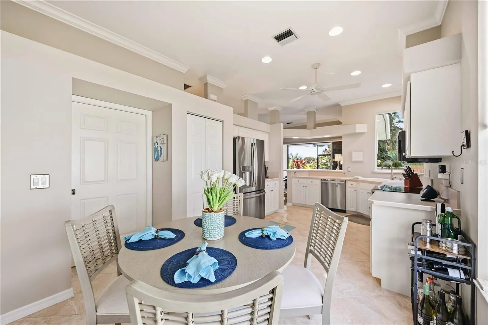 Great dining area