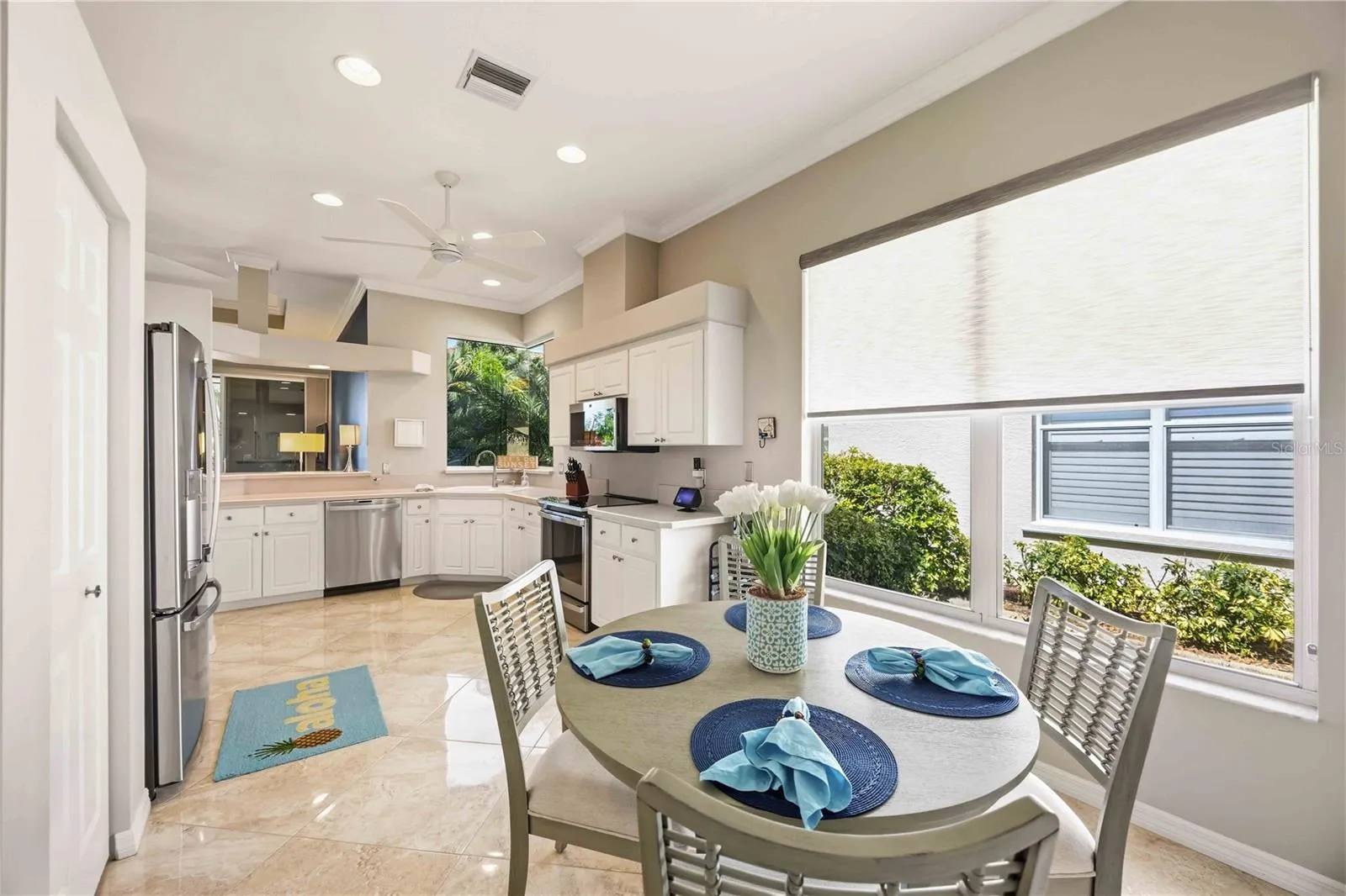 Great dining area