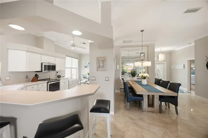 Kitchen dining counter for casual dining