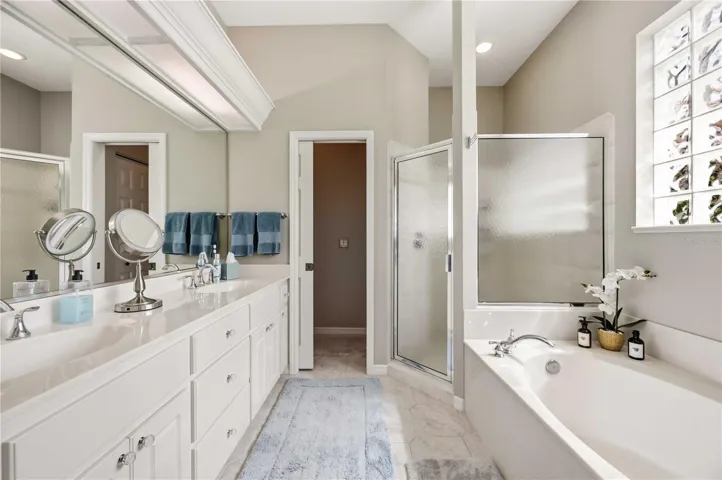 Primary Ensuite Bath