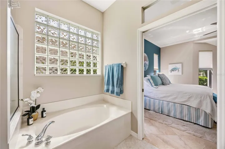 Primary Ensuite Bath