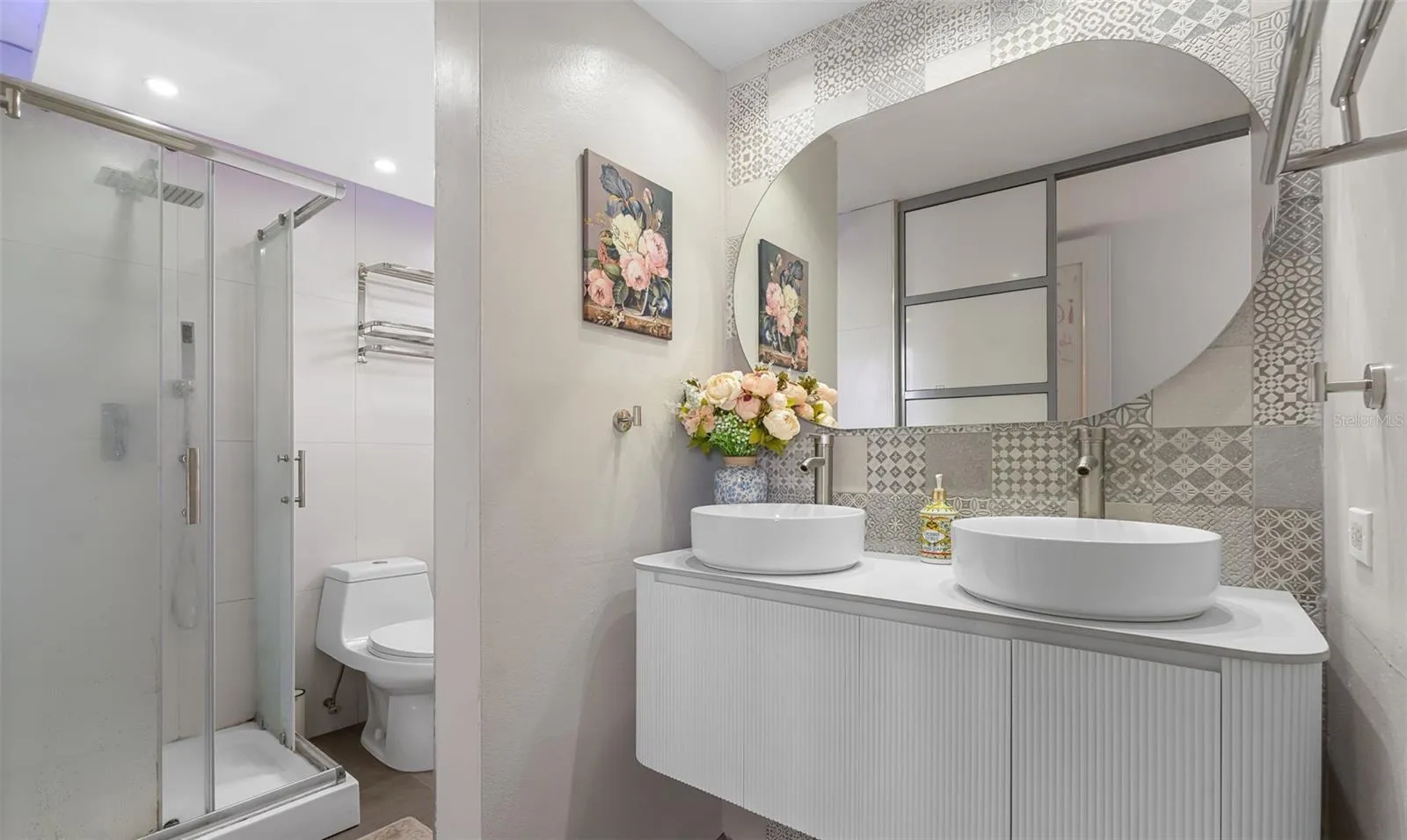 Bathroom #2: Ensuite Bath