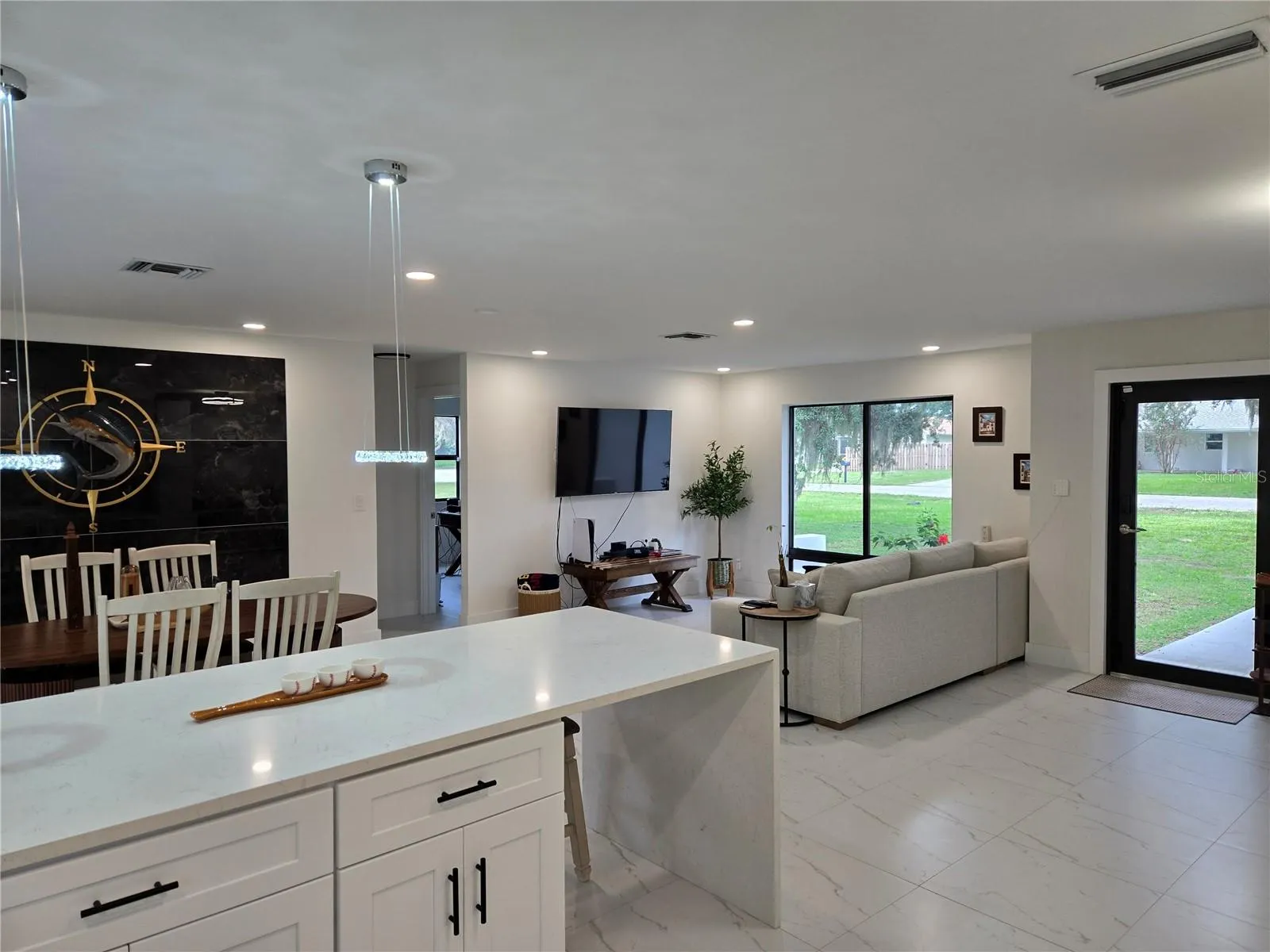 Kitchen/living room