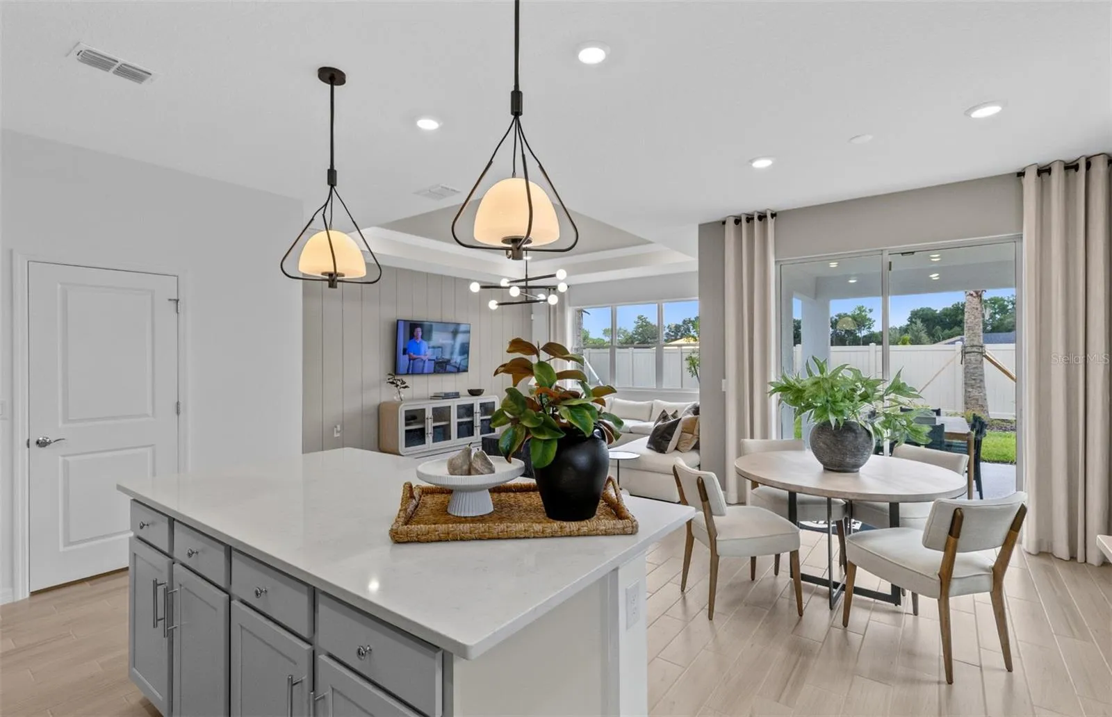Model Home Design Only. Pictures and furnishings are for illustrative purposes only. Elevations, colors and options may vary. Furniture is for model home staging only.