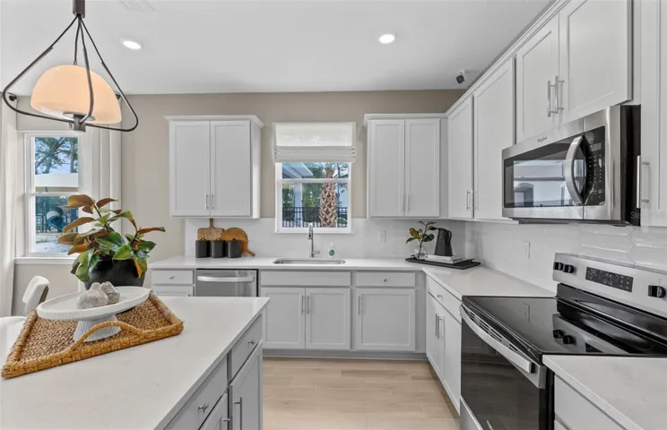 Model Home Design Only. Pictures and furnishings are for illustrative purposes only. Elevations, colors and options may vary. Furniture is for model home staging only.