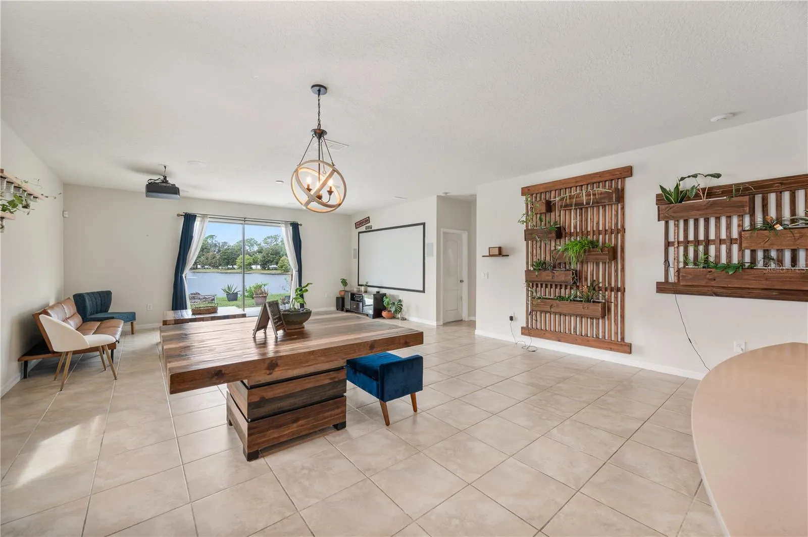 Open Floor Plan / Kitchen / Dining Room / Living Room