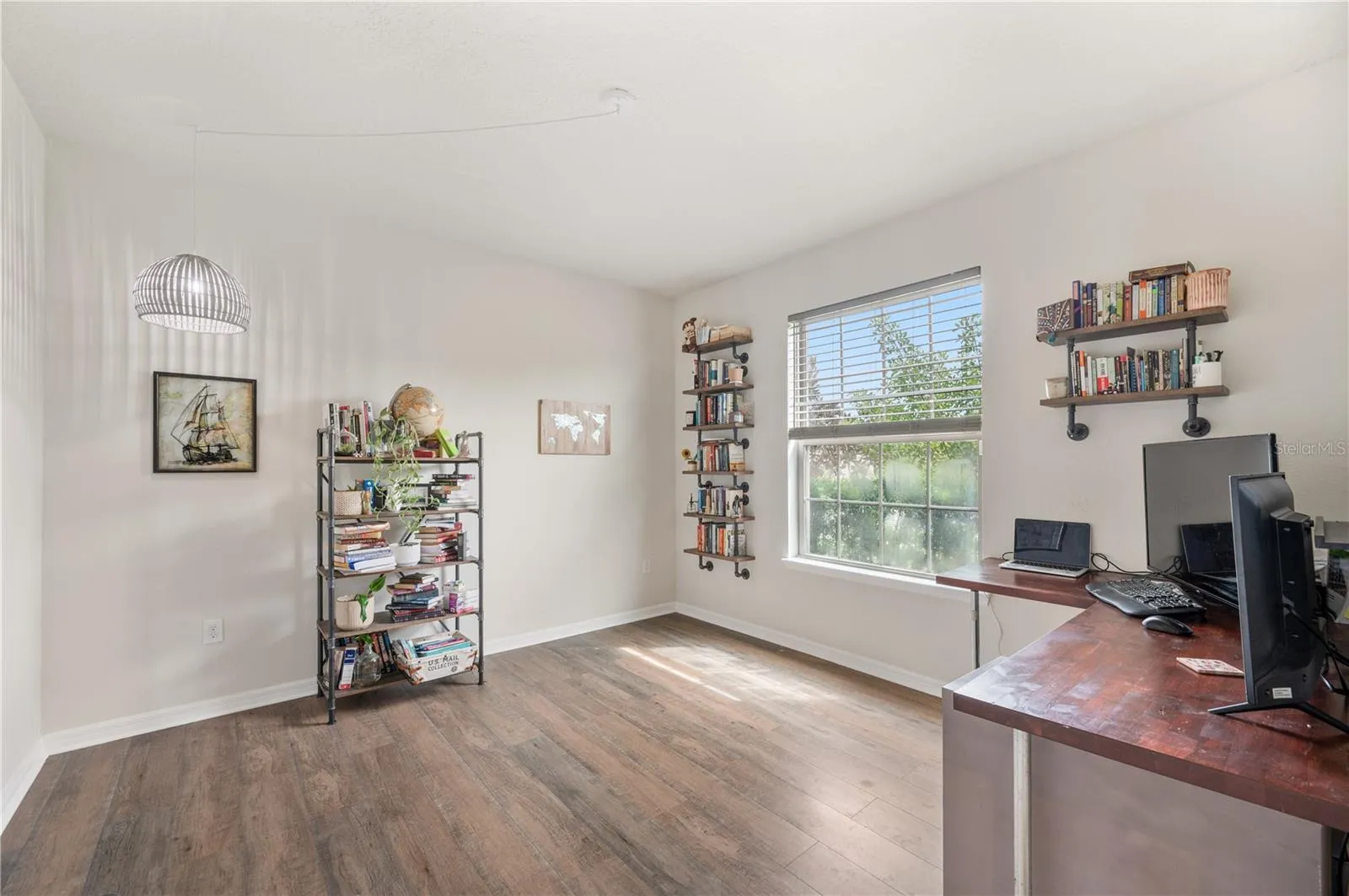 Office/Den/ Second Living Area / Potential Fourth Bedroom
