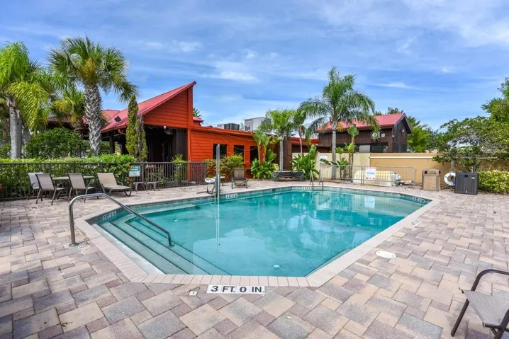 Community pool