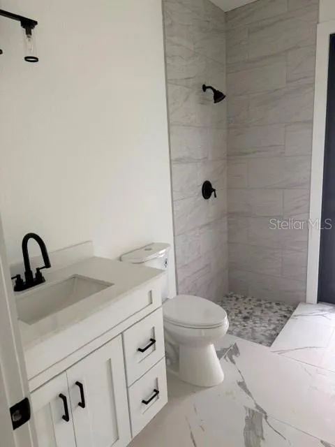 Guest bath 2