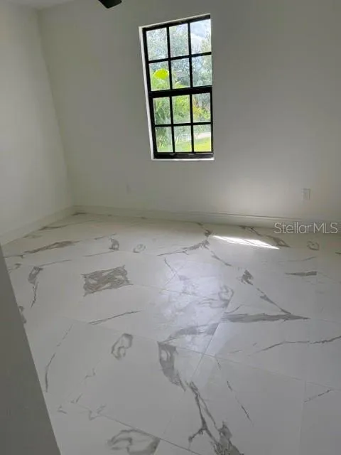 Potential 4th bedroom