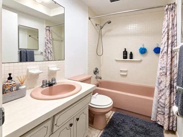 Bathroom 2
