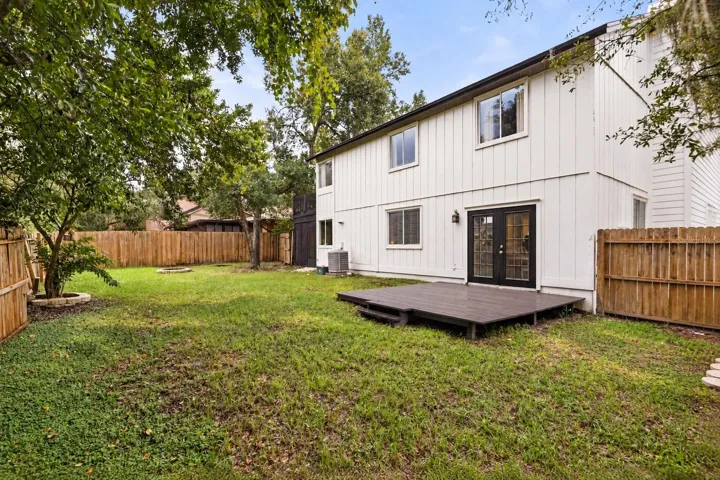 Large backyard fully fenced