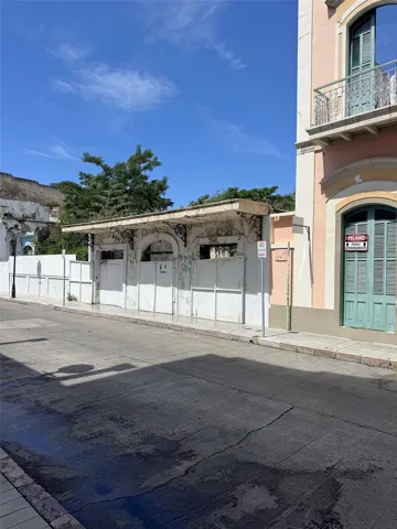 #31 Calle Marina lot frontage, next to #33