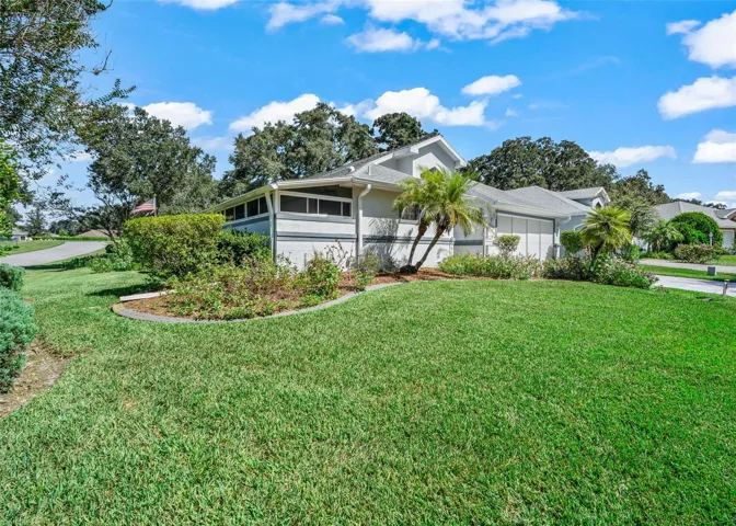 Tropical Professional Landscaping