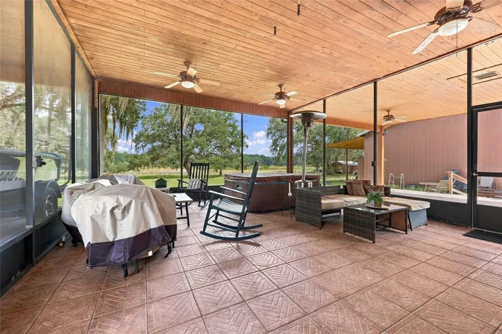Lanai