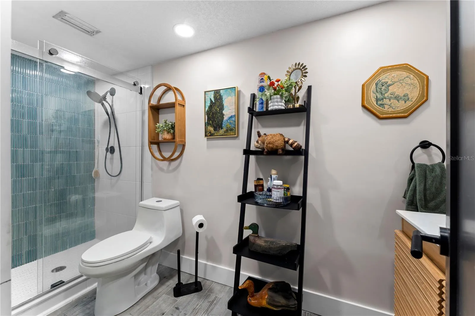 En-Suite Attached to Bedroom 4