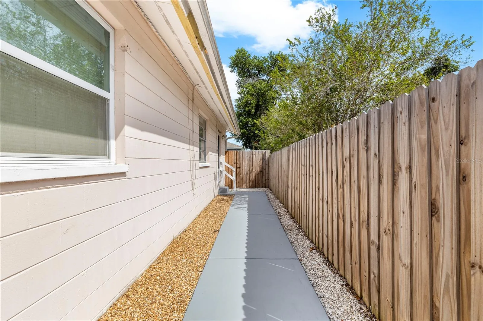Unit B -Entrance Sidewalk