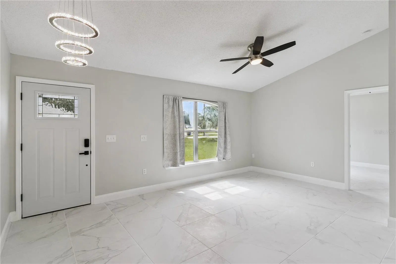 Front Entrance/Living Room 2