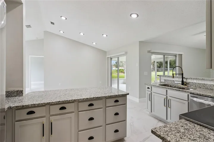 Kitchen 3