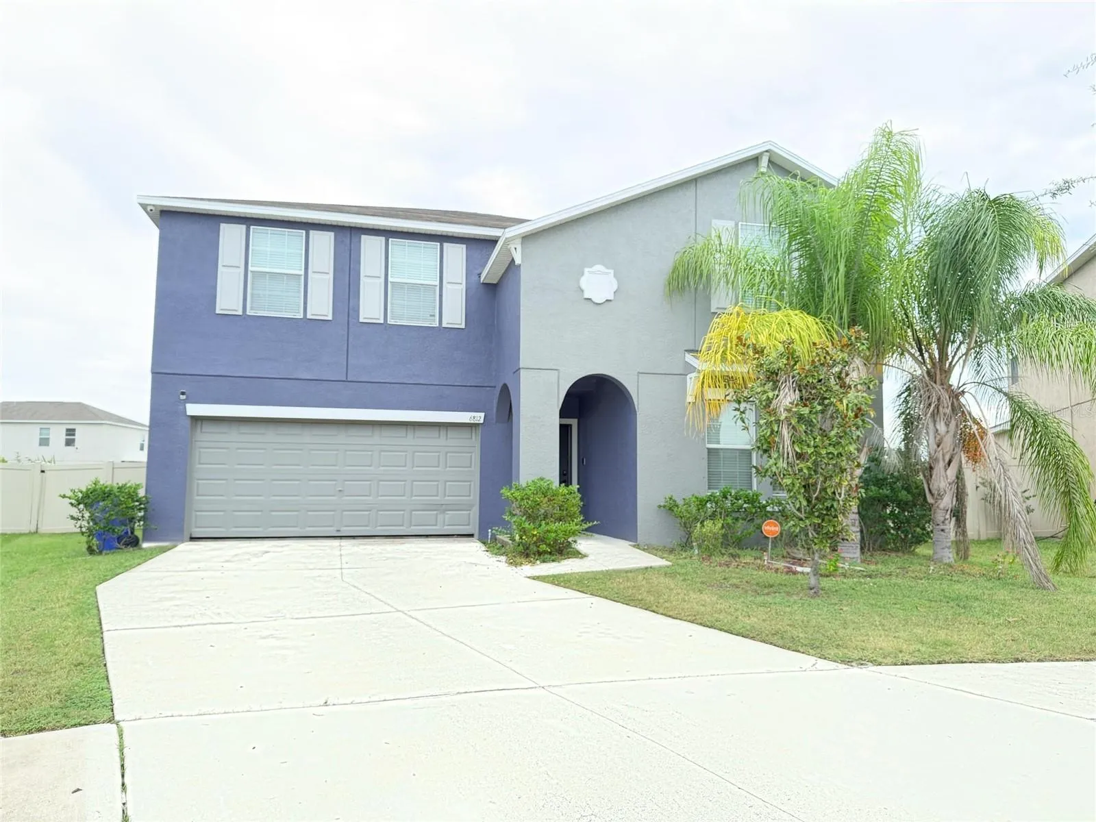 6812 Hazelnut Spice Drive, Sun City, FL