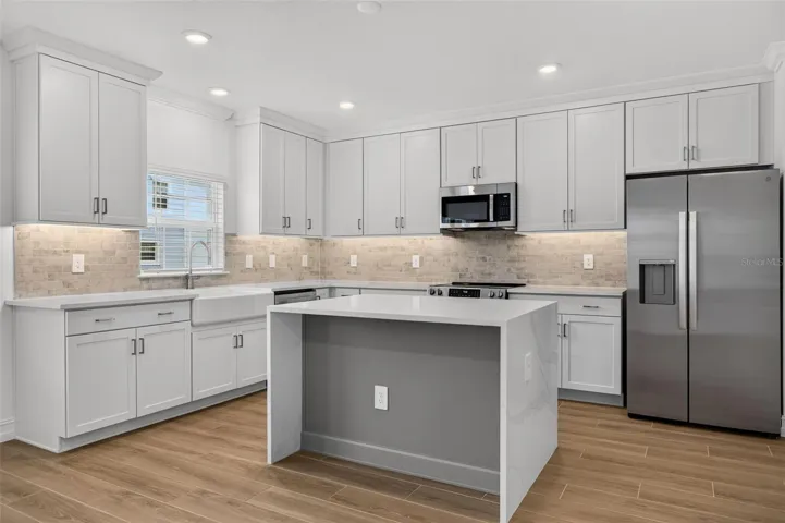 Large kitchen
