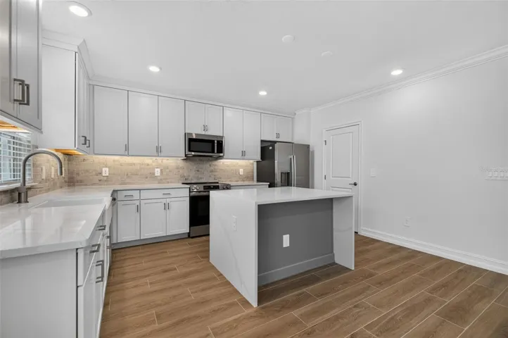 Quartz countertops