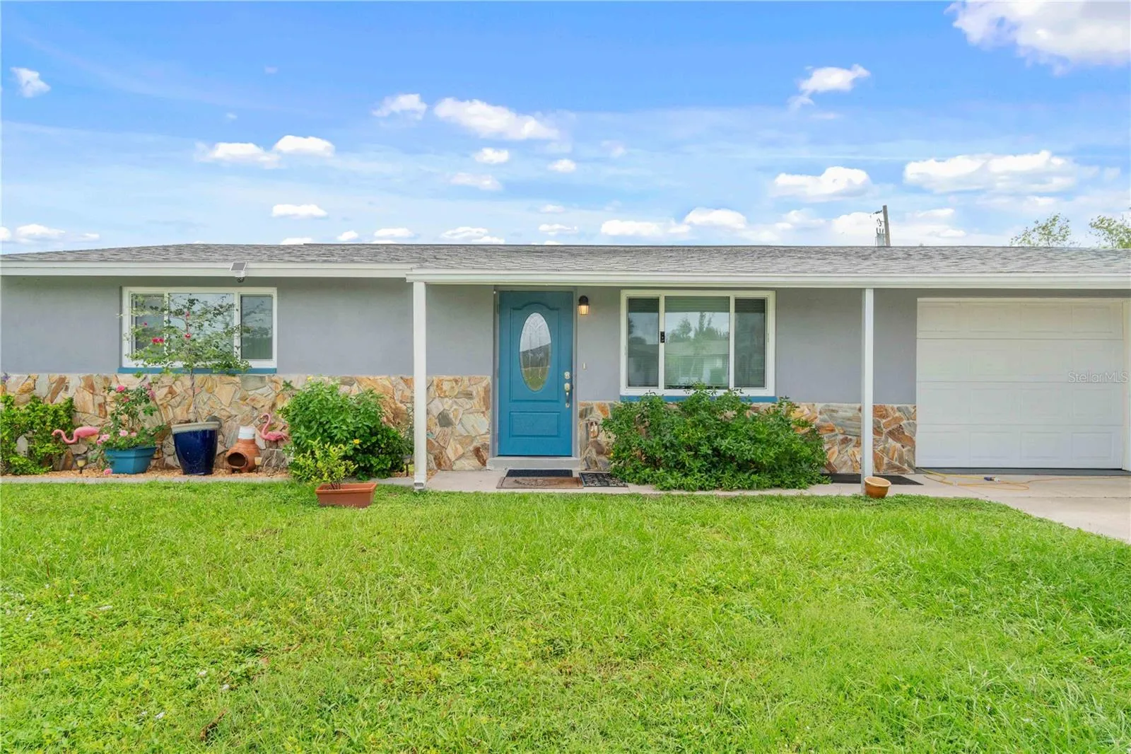Front of 361 East Tarpon Blvd NW
