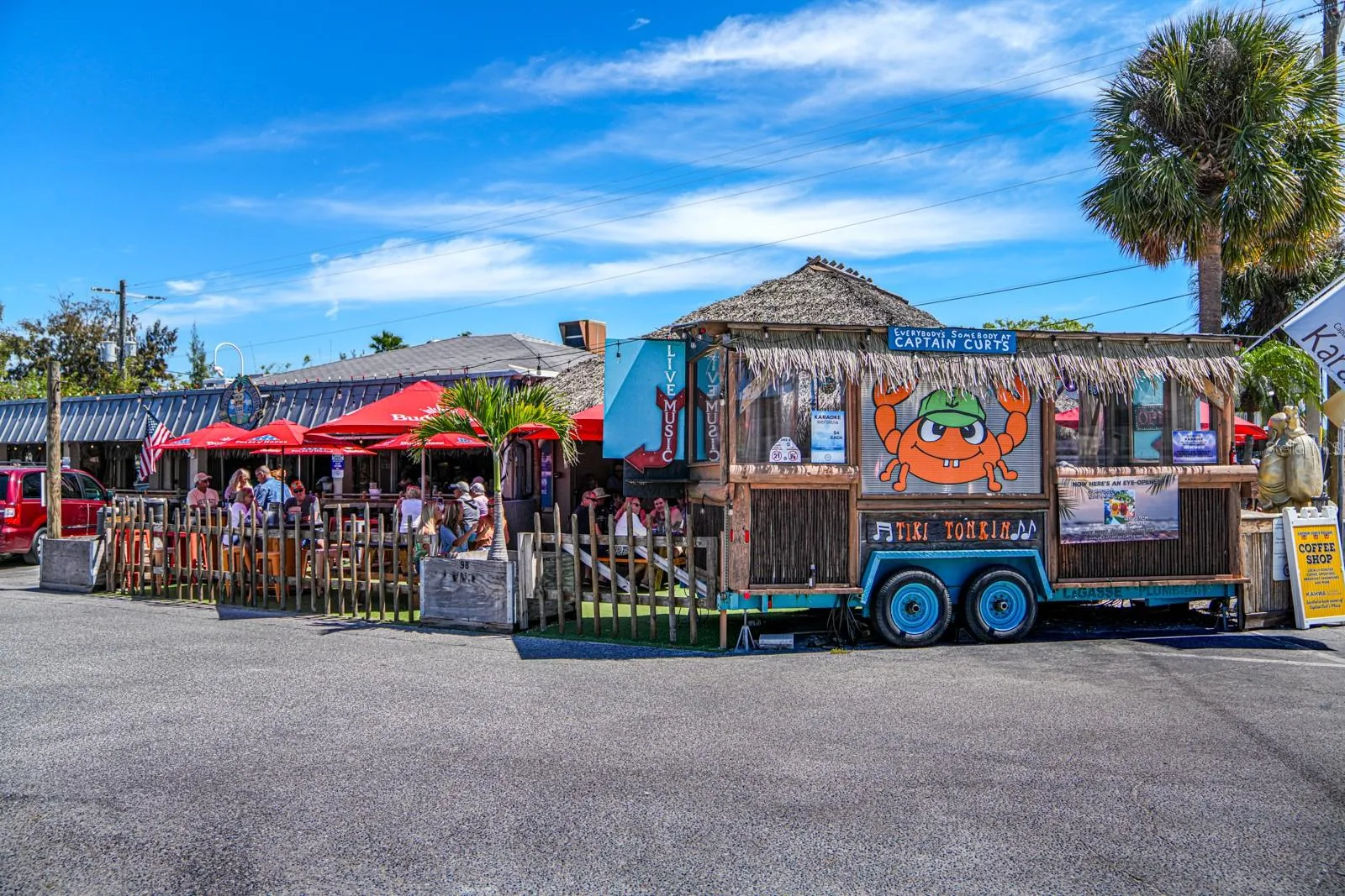 Captain Curt's