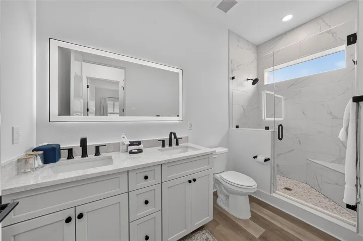 2nd Level Guest Bathroom 4