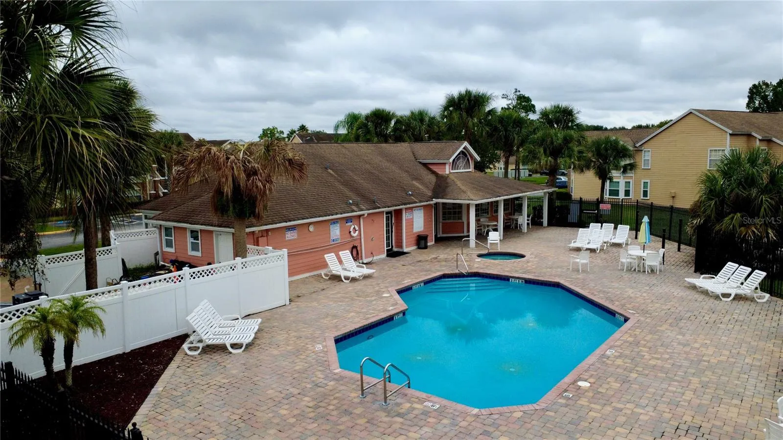 Community pool