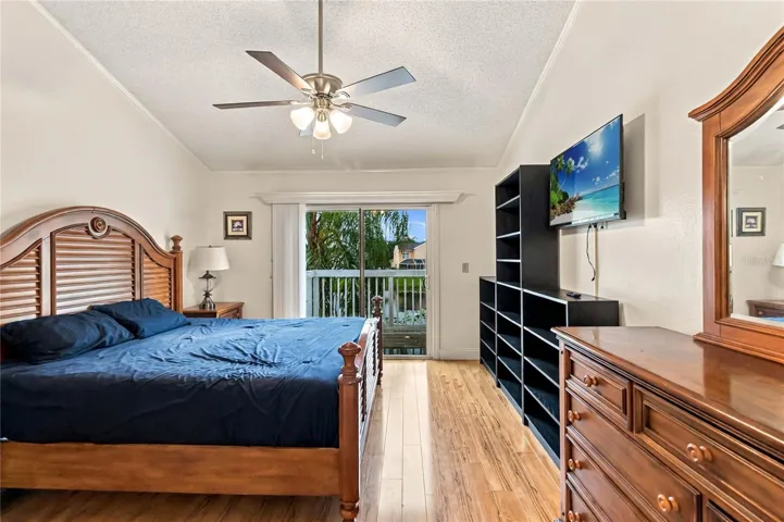 Primary suite