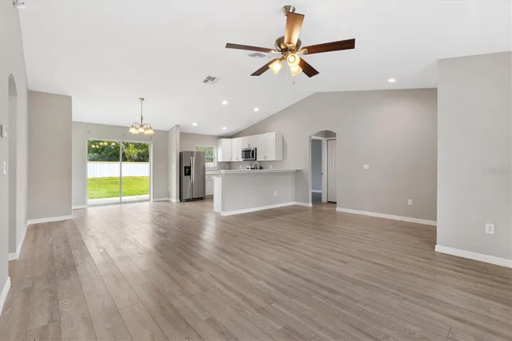 Kitchen/Living Room