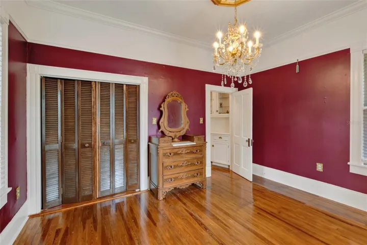 Main room on 1st floor