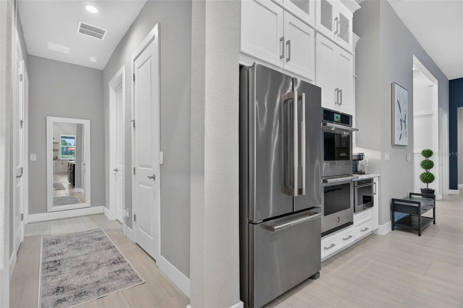 Kitchen Hallway Connection