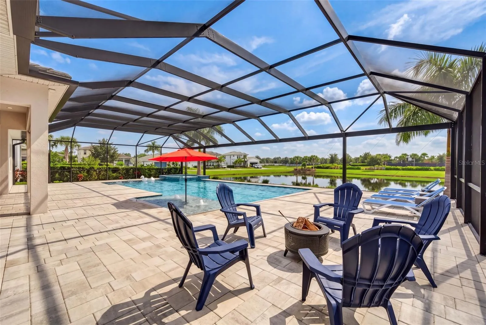Screened Firepit Seating