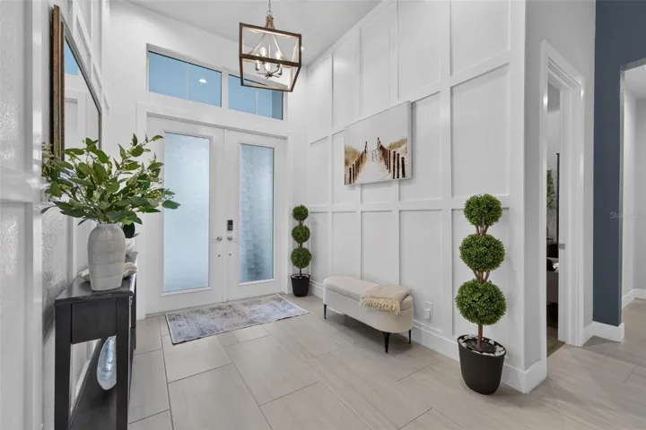 Elegantly Detailed Entryway